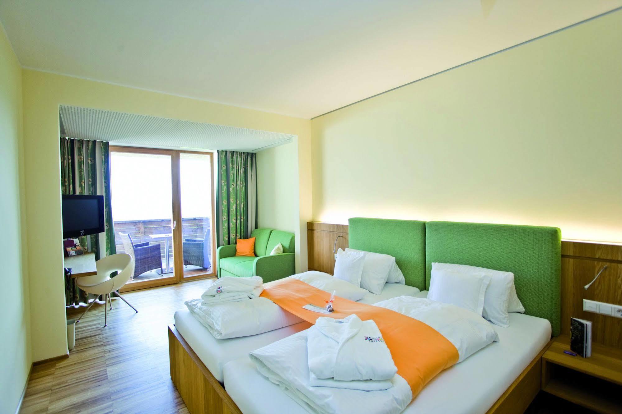 Genusshotel Riegersburg Bagian luar foto