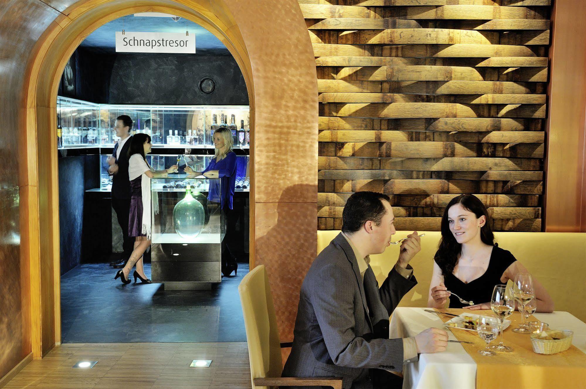 Genusshotel Riegersburg Bagian luar foto
